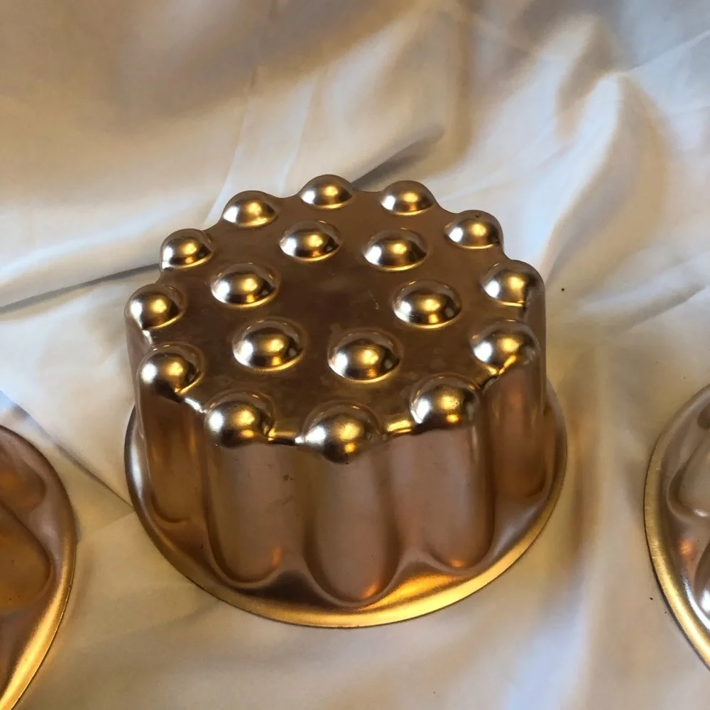 Vintage Round 7” Copper Toned Molds Wall Decor Farmhouse Kitchen